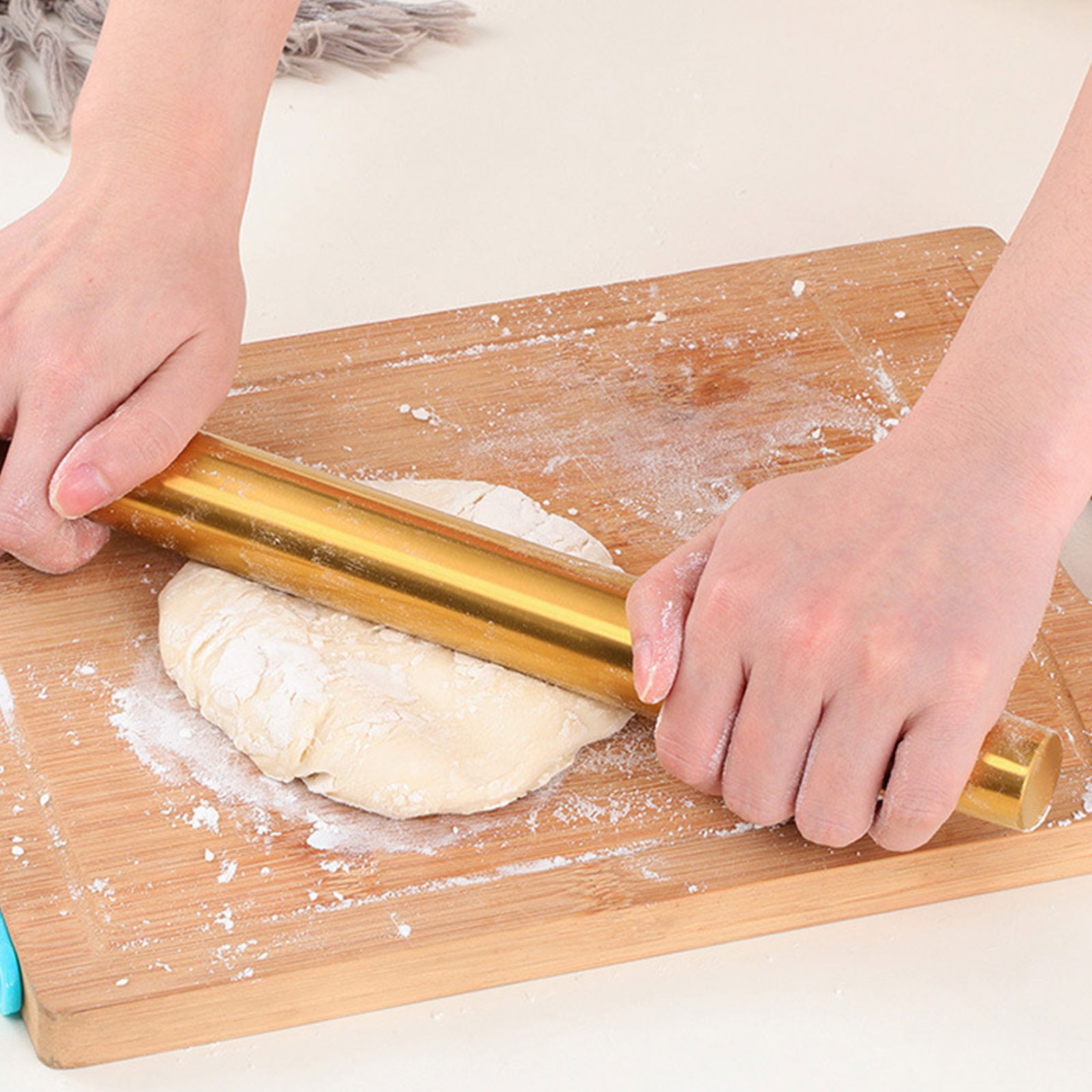 Kitchen Roll Baking - Altın Rulo Şekillendirici Hamur Açma Aleti